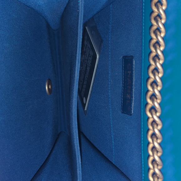 ✨ Chanel Boy North–South Flap Bag – Blue | Aged Gold Hardware |LIKE NEW - Picture 16 of 17